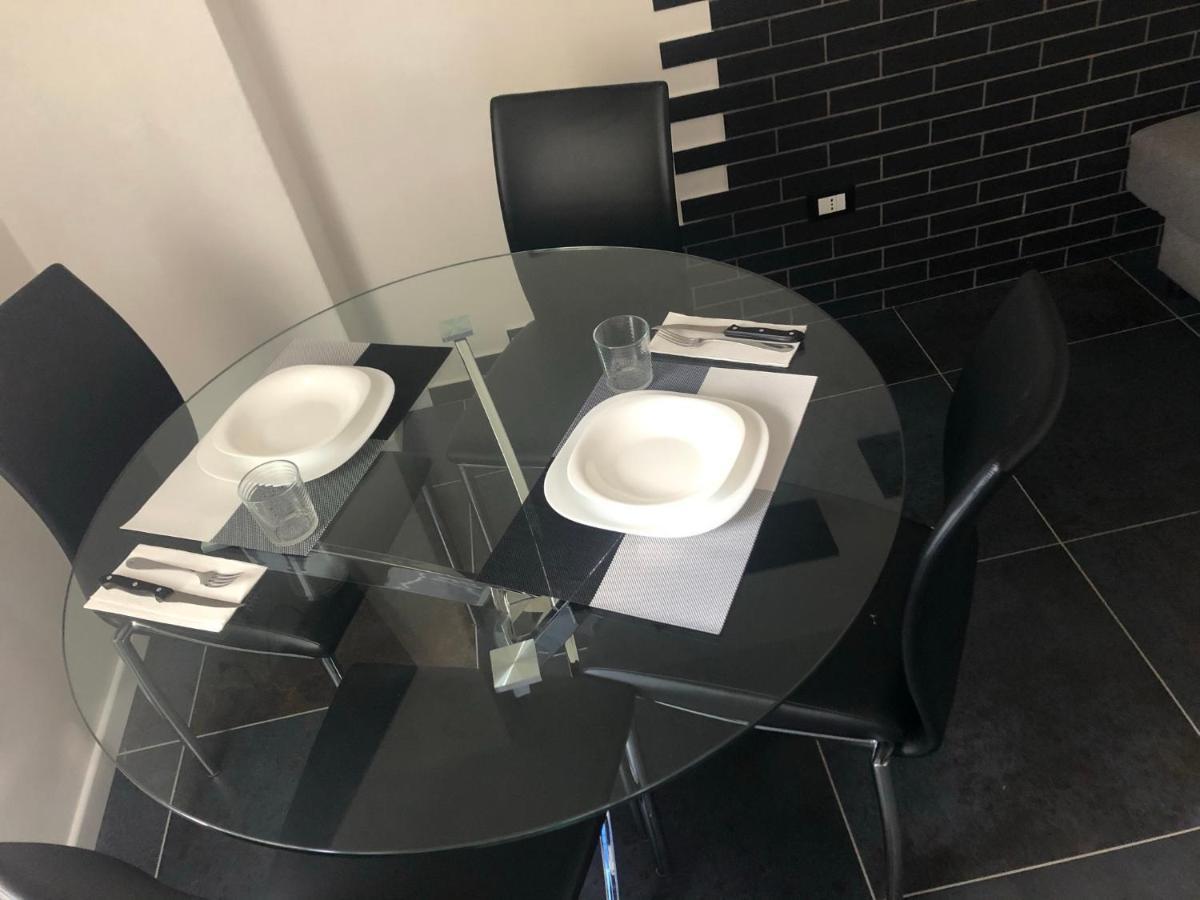 Blaxej, Nel Cuore Di Verona, Moderno Ed Elegante, 4 Posti Letto, Wi-Fi, Self Check In Exterior foto