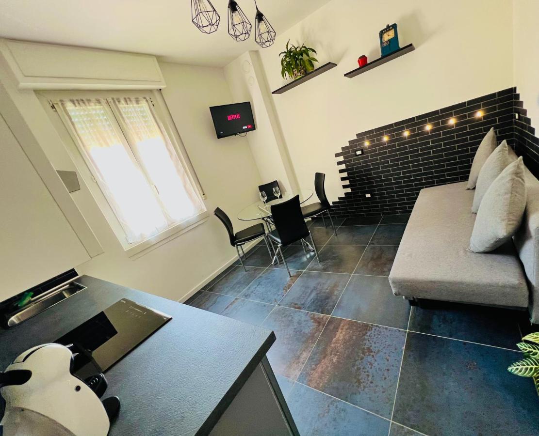 Blaxej, Nel Cuore Di Verona, Moderno Ed Elegante, 4 Posti Letto, Wi-Fi, Self Check In Exterior foto